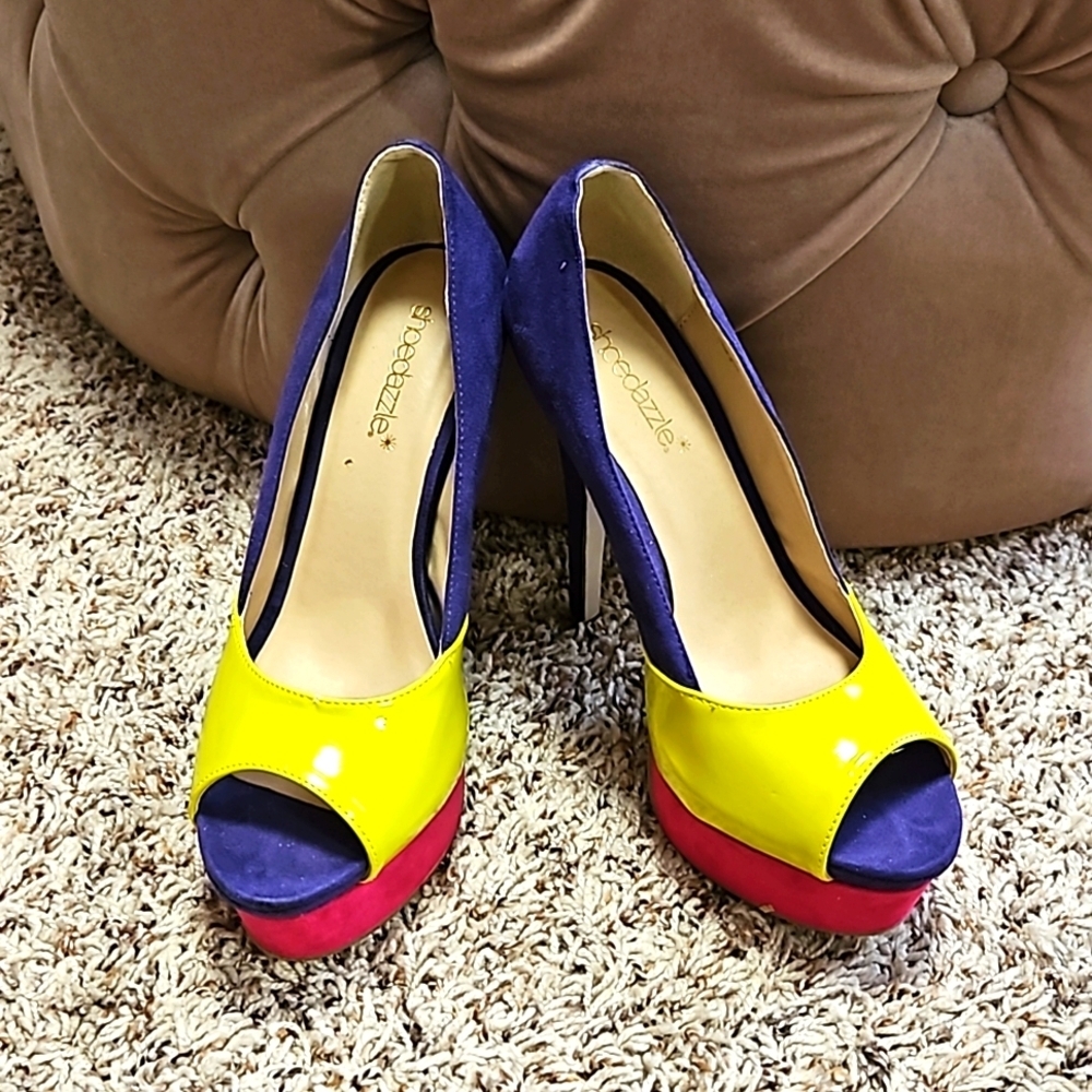 Shoe Dazzle Tri-colored Platform Heels